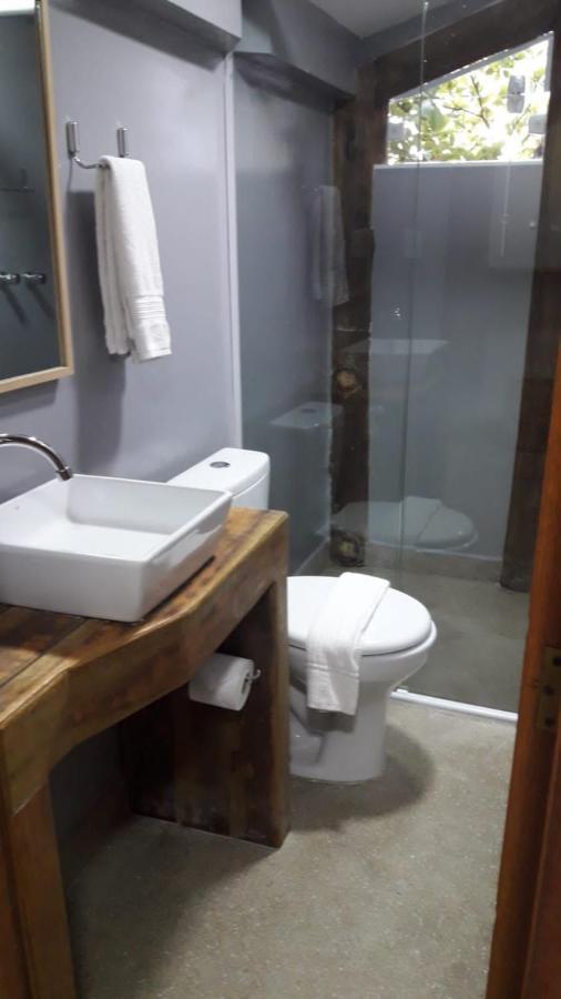 Pousada Pe Na Areia Vila do Abraao Luaran gambar